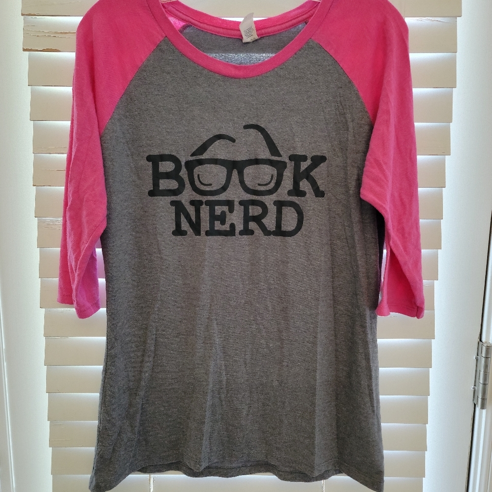 WOMENS TSHIRT BOOK NERD